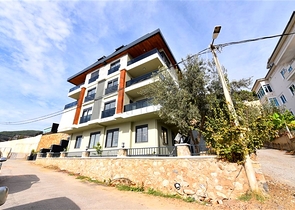 Трехкомнатная квартира с шикарным панорамным видом на море