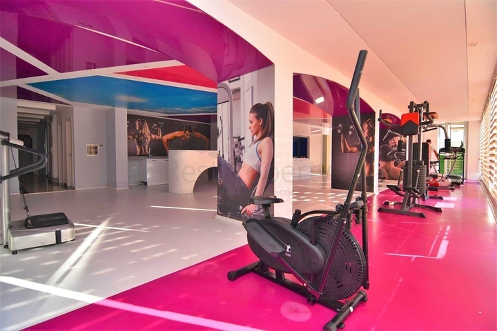 Большие апартаменты 1+1 в современном комплексе в районе Кестель