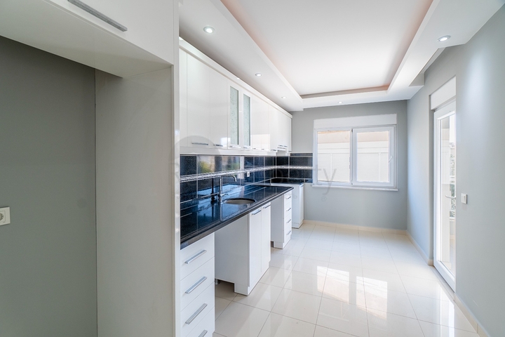 Квартира планировкой 2+1 в комплексе от самого популярного застройщика на Клеопатре