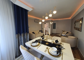 Большая квартира в комплексе с отельной инфраструктурой в центральном районе Джикджилли.