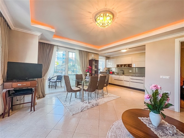 Просторная квартира 2+1 с большой террасой 