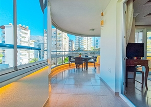 Просторная квартира 2+1 с большой террасой 