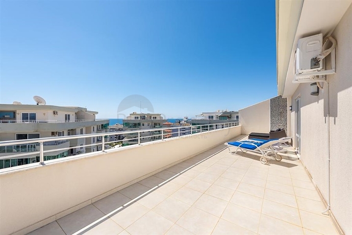 Пентхаус 4+1 в районе Тосмур