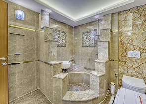 Пентхаус с видом на горы в Кестеле