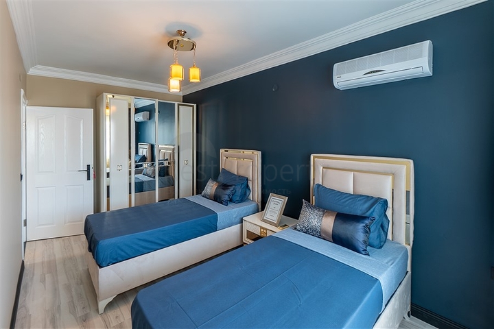 Трехкомнатная квартира в районе Джикджилли