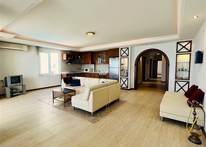 Квартира планировкой 3+1 с безупречным видом на Средиземное море