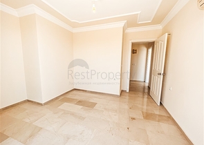 Просторный пентхаус 4+1 с видом на море