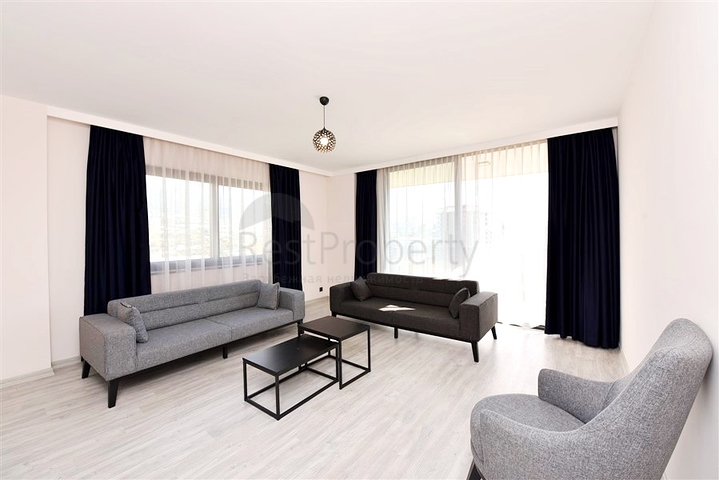 Просторная квартира 3+1 с отдельной кухней