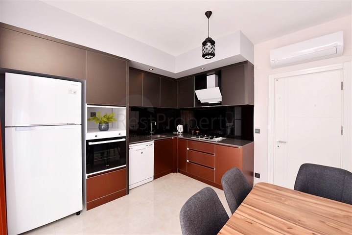 Просторная квартира 3+1 с отдельной кухней