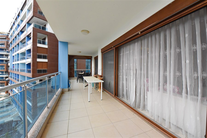 Просторная квартира 3+1 в Джикджилли