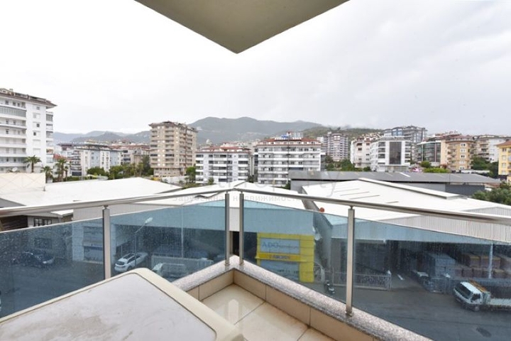 Просторная квартира 3+1 в Джикджилли