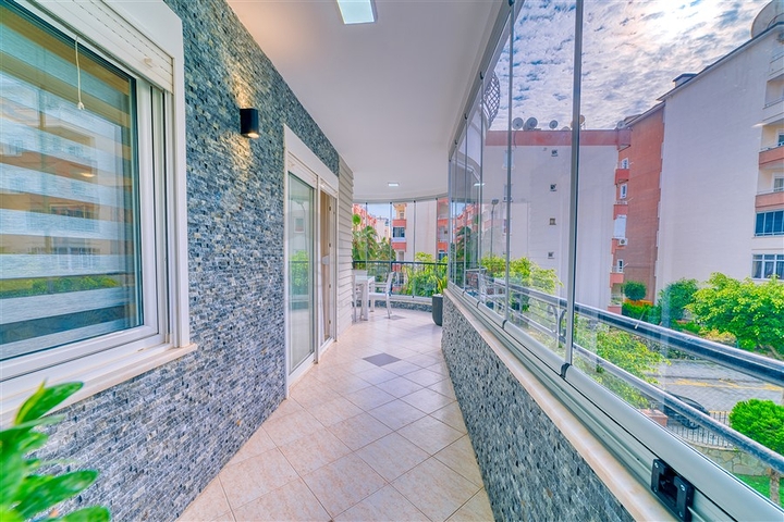 Просторная квартира 2+1 в районе Махмутлар        