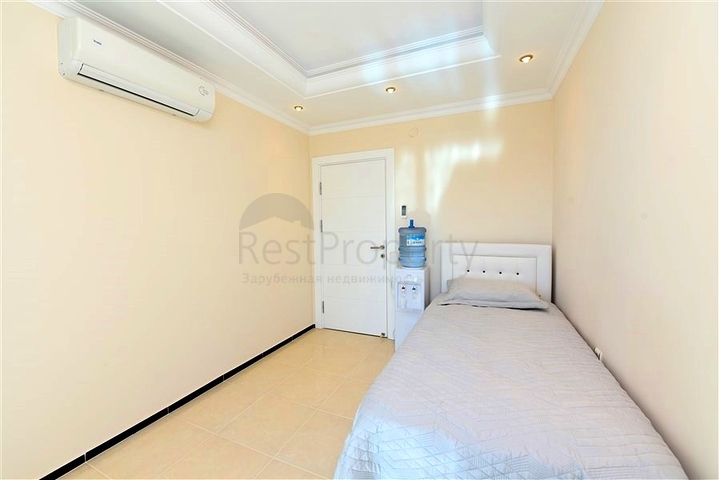 Пентхаус-дуплекс 4+1 в районе Кестель всего в 20 м от моря