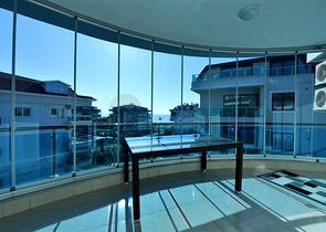 Пентхаус-дуплекс 4+1 в районе Кестель всего в 20 м от моря