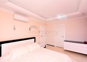 Пентхаус-дуплекс 4+1 в районе Кестель всего в 20 м от моря