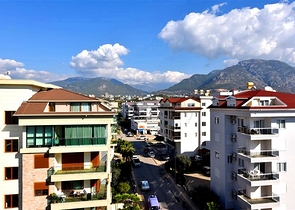 Пентхаус-дуплекс 4+1 в районе Кестель всего в 20 м от моря