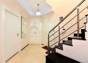 Пентхаус-дуплекс 4+1 в районе Кестель всего в 20 м от моря