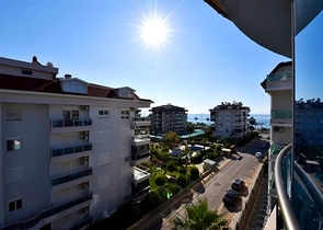 Пентхаус-дуплекс 4+1 в районе Кестель всего в 20 м от моря