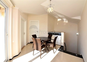 Пентхаус-дуплекс 4+1 в районе Кестель всего в 20 м от моря