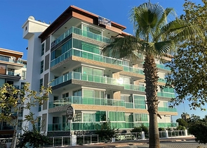 Трёхкомнатный пентхаус в районе Кестель