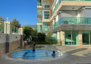 Трёхкомнатный пентхаус в районе Кестель