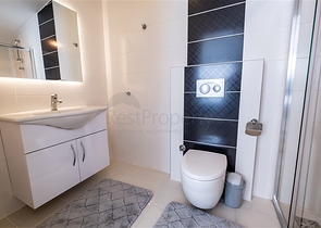 Трёхкомнатный пентхаус в районе Кестель