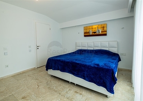 Трёхкомнатный пентхаус в районе Кестель