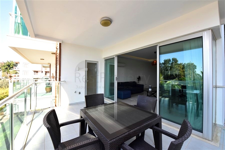 Просторная двухкомнатная квартира в 50 м от моря