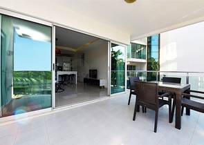 Просторная двухкомнатная квартира в 50 м от моря