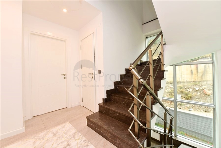 Роскошная вилла под гражданство планировкой 5+1 в Алании