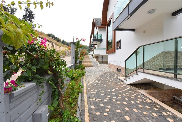 Роскошная вилла под гражданство планировкой 5+1 в Алании