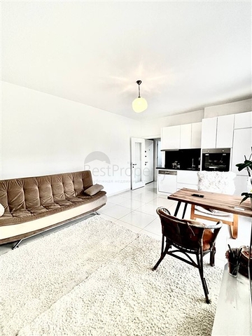 Просторная двухкомнатная квартира в жилом комплексе с развитой инфраструктурой в Кестеле