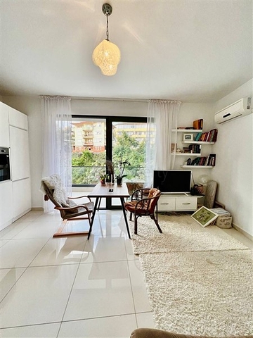 Просторная двухкомнатная квартира в жилом комплексе с развитой инфраструктурой в Кестеле