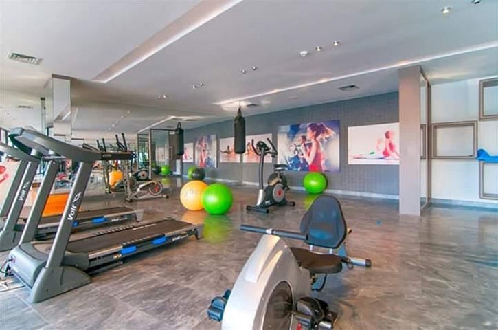 Просторная двухкомнатная квартира в жилом комплексе с развитой инфраструктурой в Кестеле