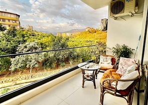 Просторная двухкомнатная квартира в жилом комплексе с развитой инфраструктурой в Кестеле