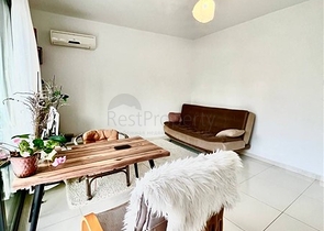 Просторная двухкомнатная квартира в жилом комплексе с развитой инфраструктурой в Кестеле