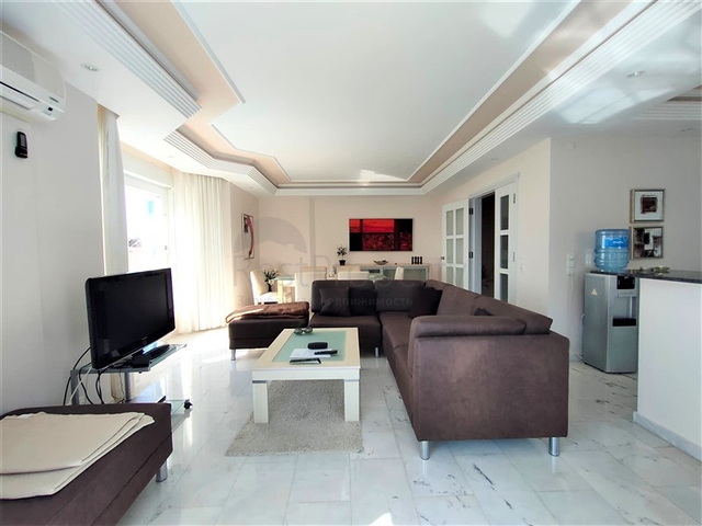 Шикарная квартира 2+1 с видом на море в районе Тосмур