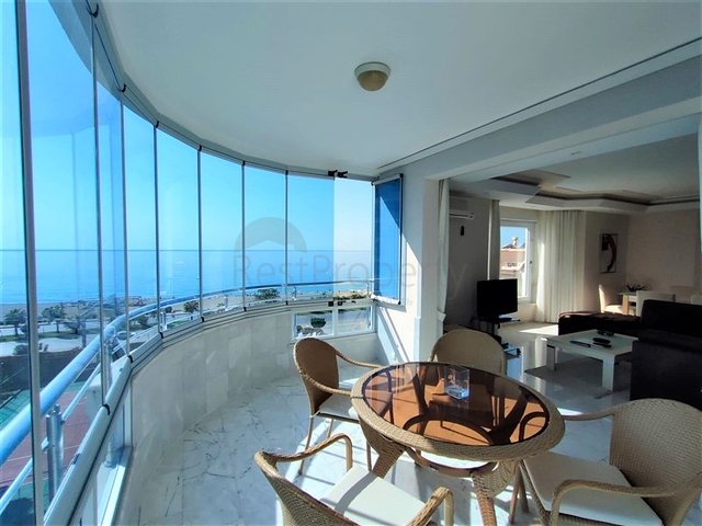 Шикарная квартира 2+1 с видом на море в районе Тосмур