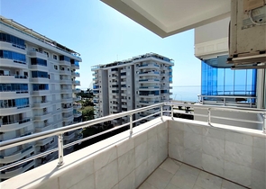 Шикарная квартира 2+1 с видом на море в районе Тосмур