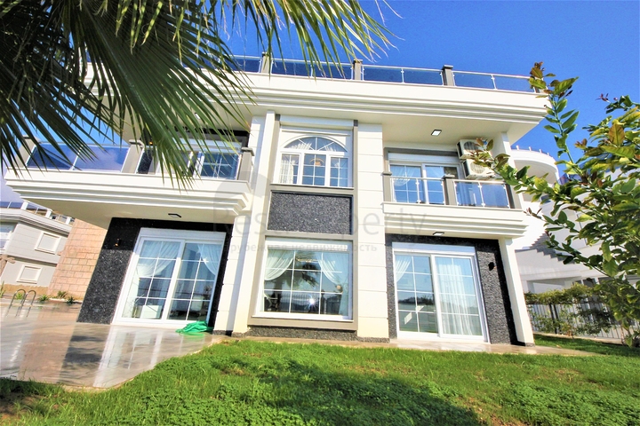 Уютная вилла с панорамным видом в районе Каргыджак