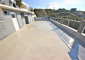 Уютная вилла с панорамным видом в районе Каргыджак