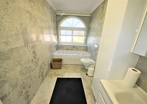 Уютная вилла с панорамным видом в районе Каргыджак