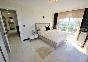 Уютная вилла с панорамным видом в районе Каргыджак