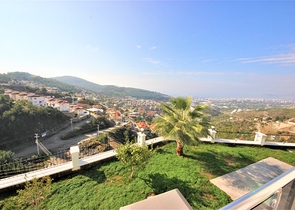 Уютная вилла с панорамным видом в районе Каргыджак