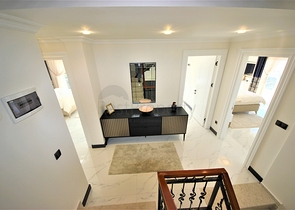 Уютная вилла с панорамным видом в районе Каргыджак