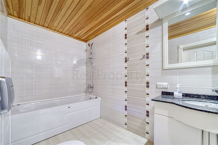 Просторный пентхаус от собственника планировкой 3+1 в районе Оба