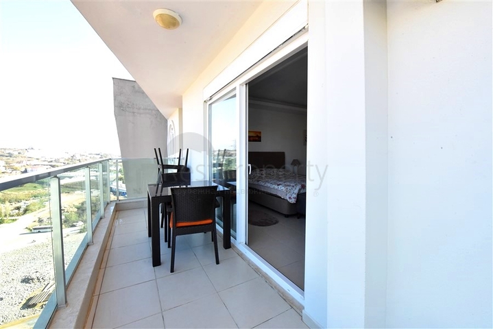 Квартира – студия в аренду в современном комплексе в районе Авсаллар