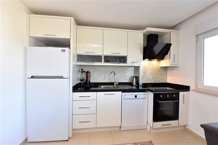 Квартира – студия в аренду в современном комплексе в районе Авсаллар