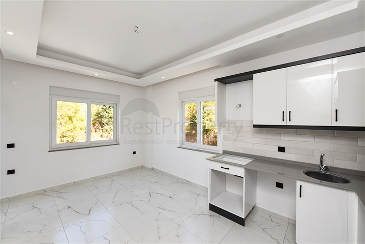 Квартира 1+1 в районе Конаклы в строящемся комплексе