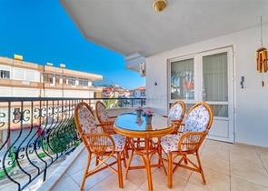 Трехкомнатная меблированная квартира в районе Оба